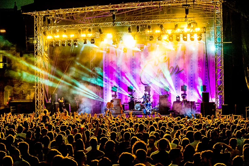 The Cribs @ Millennium Square Summer Series, Leeds, West Yorkshire © John Jowett