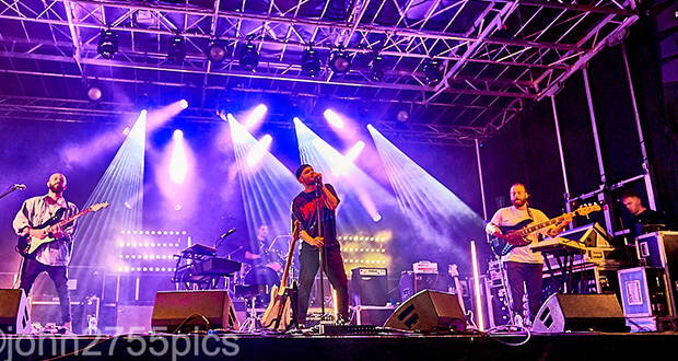 Victors performing @ Chapel Allerton Arts Festival, Leeds, West Yorkshire © John Jowett