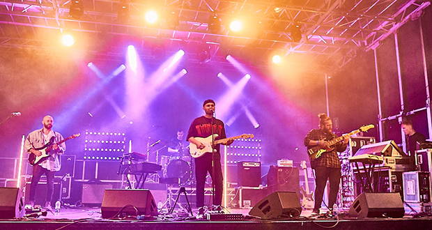 Victors performing @ Chapel Allerton Arts Festival, Leeds, West Yorkshire © John Jowett