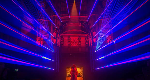 On Your Wavelength by Marcus Lyall at Light Night Leeds, Leeds West Yorkshire (photo by Lizzie Coombes)